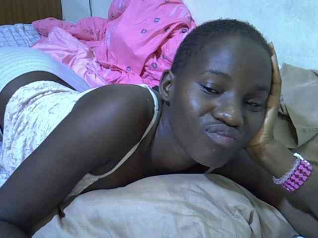 sexxy-maya1 webcam