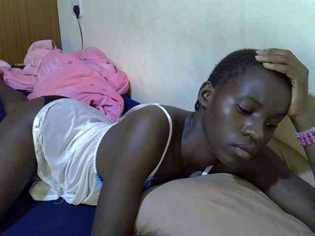 sexxy-maya1 webcam