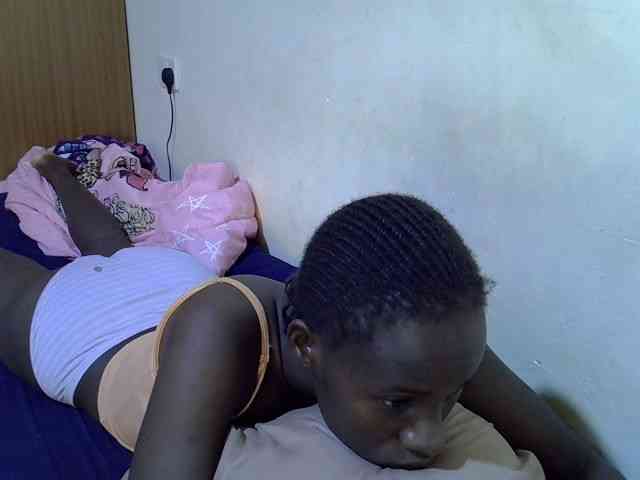 sexxy-maya1 webcam