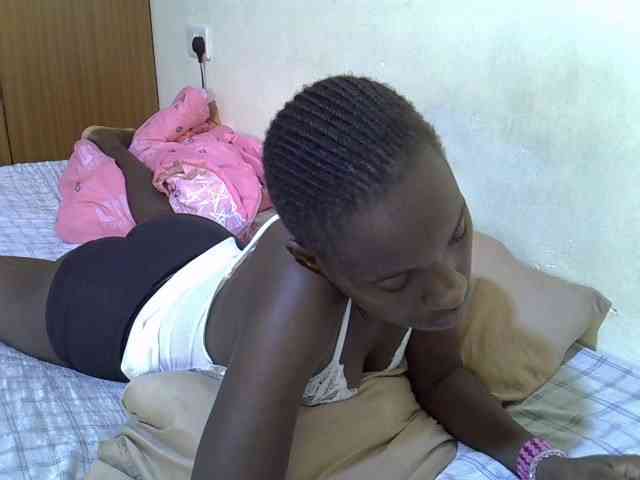sexxy-maya1 webcam