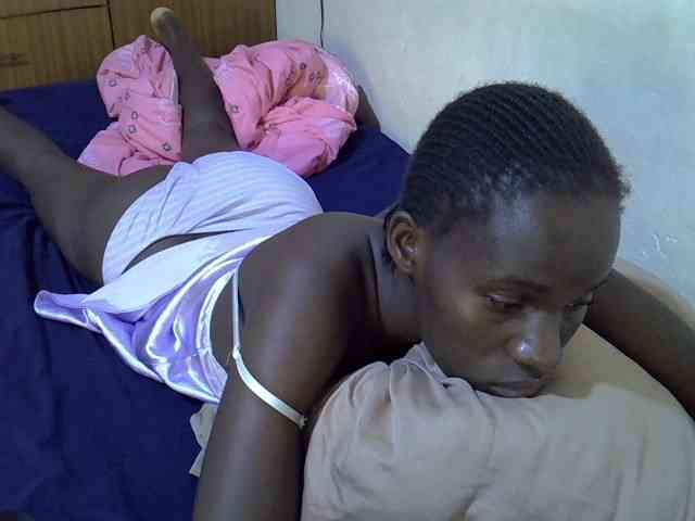 sexxy-maya1 webcam