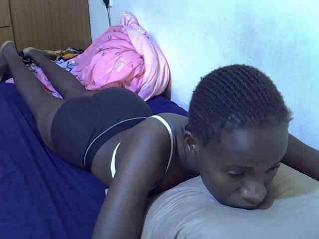 sexxy-maya1 webcam