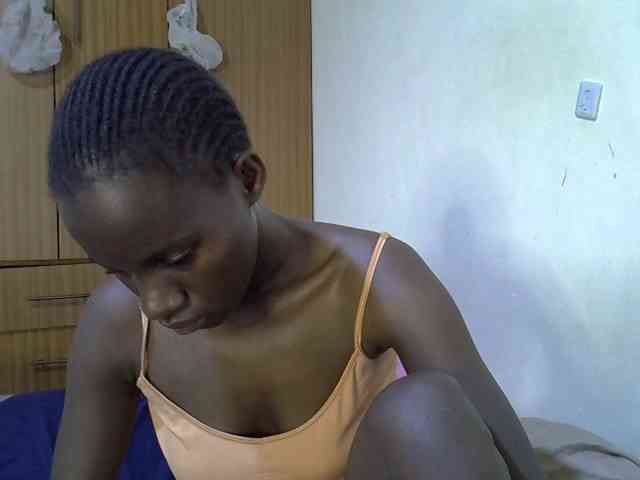 sexxy-maya1 webcam
