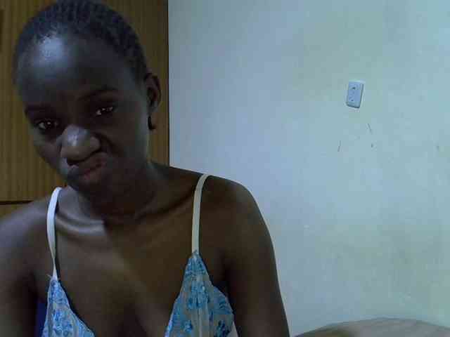 sexxy-maya1 webcam