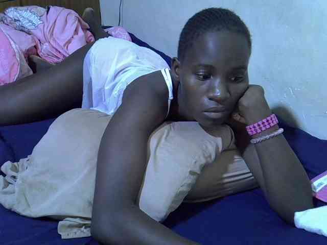 sexxy-maya1 webcam