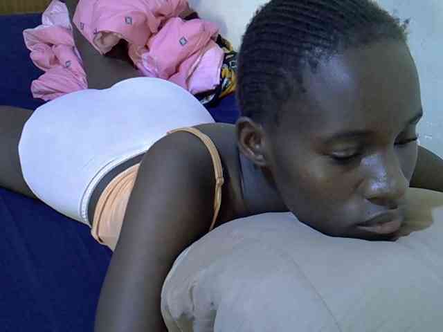 sexxy-maya1 webcam