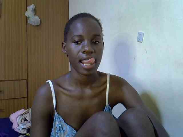 sexxy-maya1 webcam