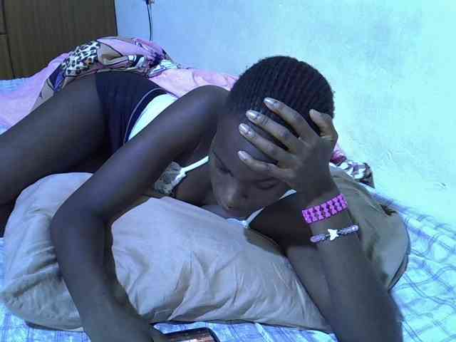 sexxy-maya1 webcam