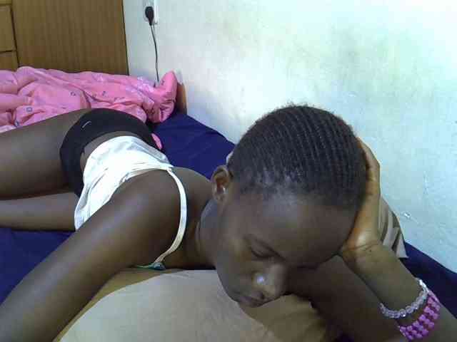 sexxy-maya1 webcam