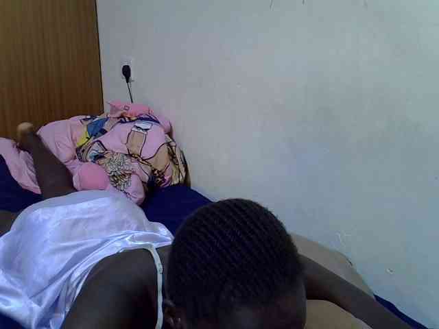 sexxy-maya1 webcam