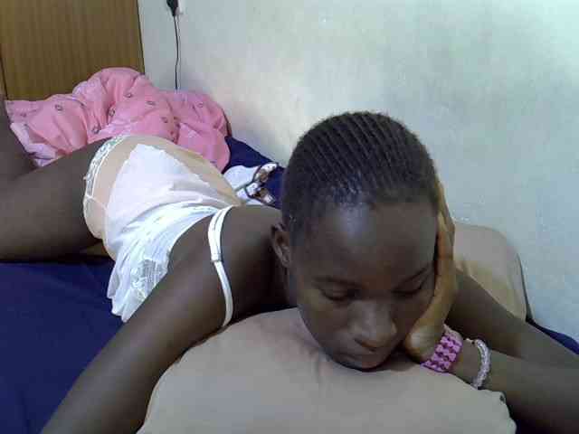 sexxy-maya1 webcam