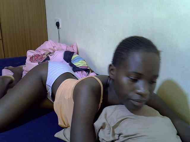sexxy-maya1 webcam