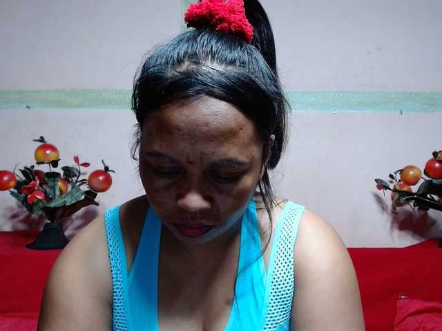 ElianeMiah's BongaCams show and profile