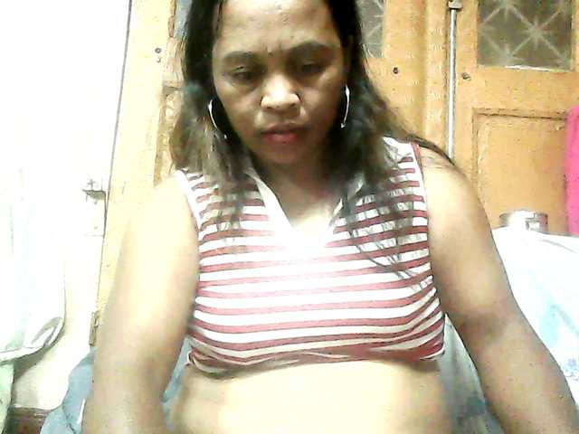 ElianeMiah's BongaCams show and profile