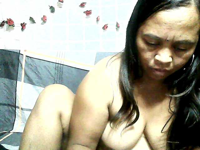 ElianeMiah's BongaCams show and profile