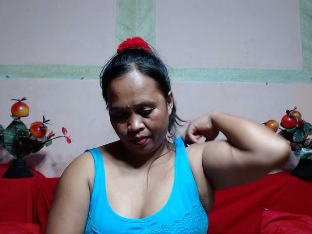 ElianeMiah's BongaCams show and profile