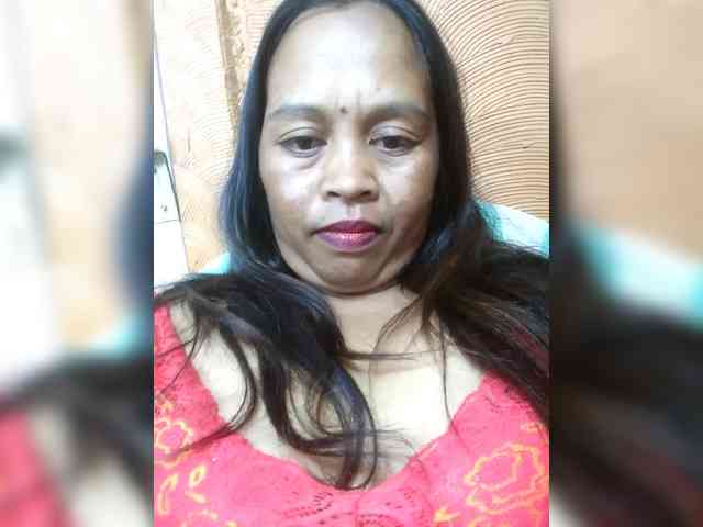 ElianeMiah Live Webcam on BongaCams