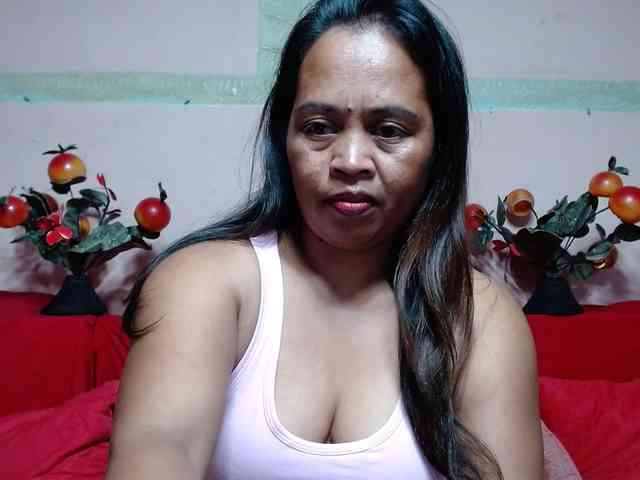 ElianeMiah Live Webcam on BongaCams