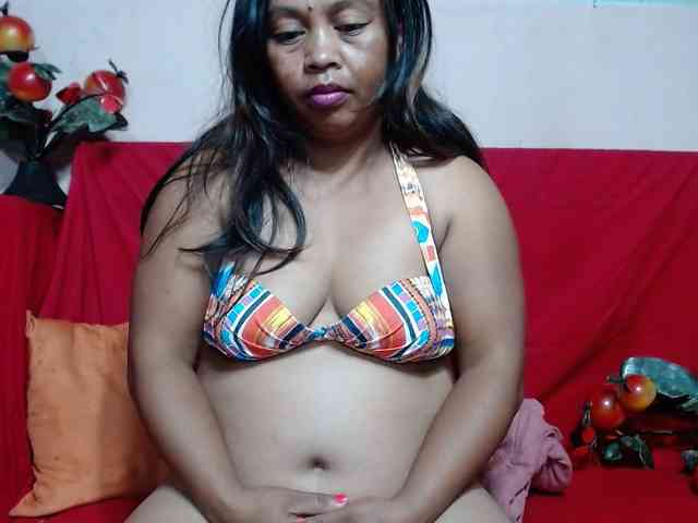 ElianeMiah ElianeMiah