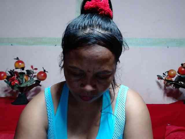 ElianeMiah Live Webcam on BongaCams