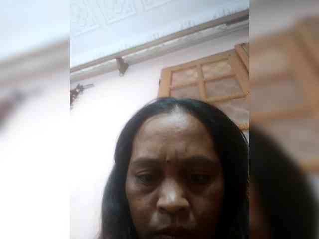 ElianeMiah Live Webcam on BongaCams