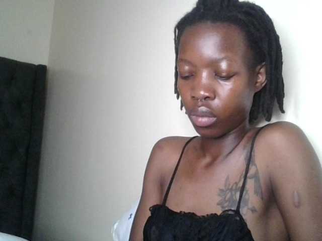 candyvibe's BongaCams show and profile