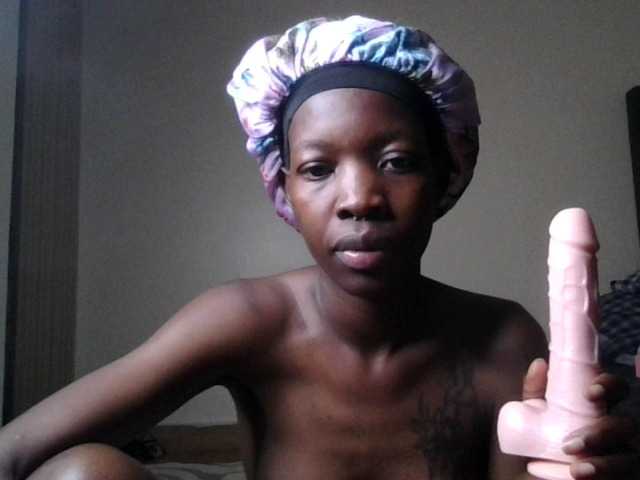 candyvibe's BongaCams show and profile