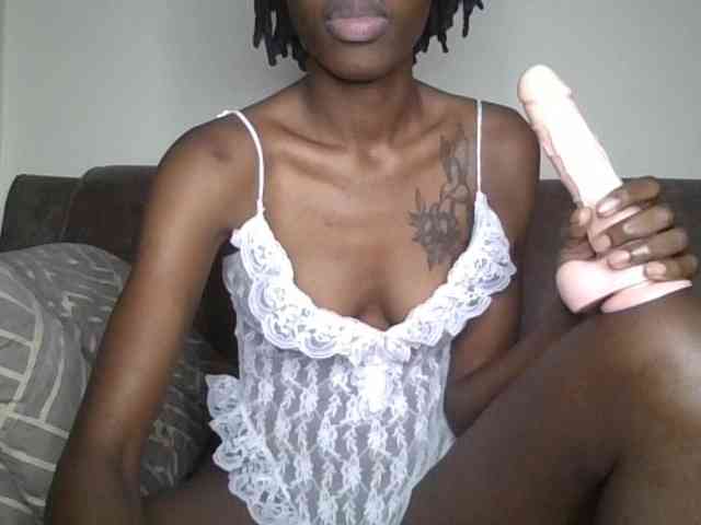 candyvibe Live Webcam on BongaCams