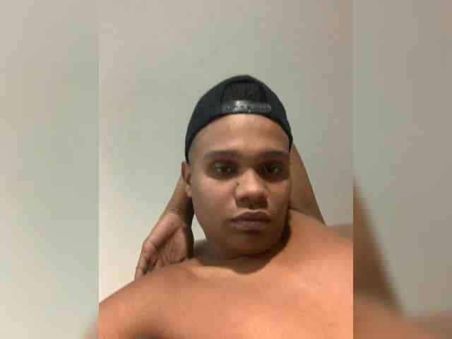Felipeferraz Live Webcam on BongaCams