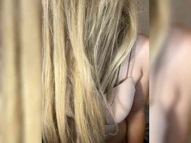 AnnaFlowers webcam