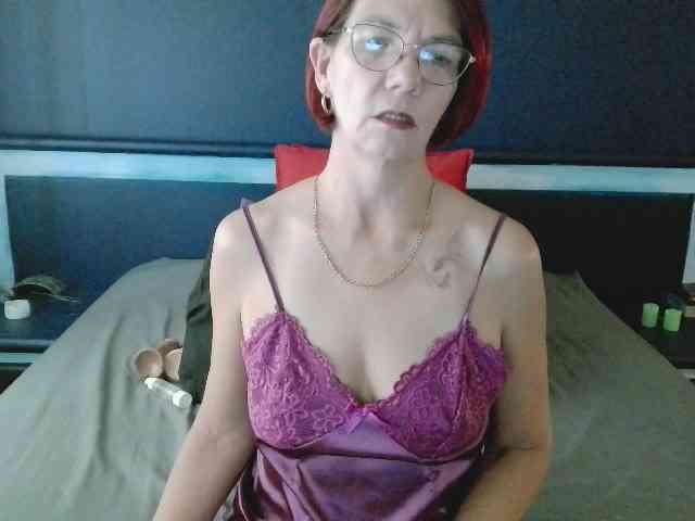 Sexi69sasha webcam