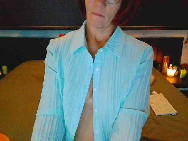 Sexi69sasha webcam
