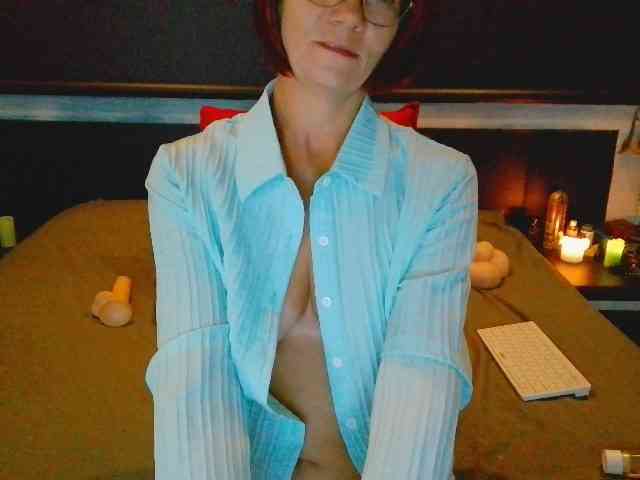 Sexi69sasha webcam