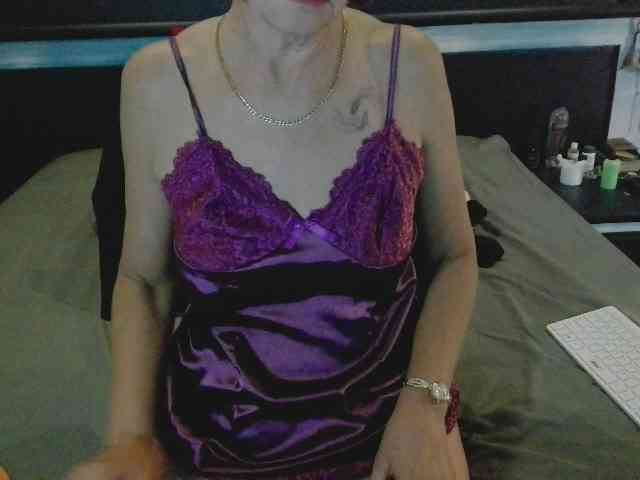 Sexi69sasha webcam