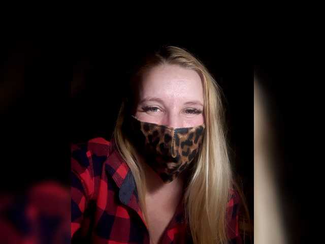 -nelya-'s BongaCams show and profile