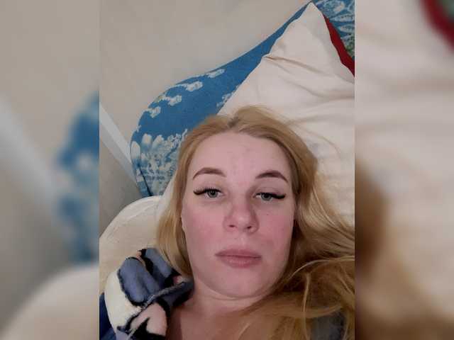 -nelya-'s BongaCams show and profile