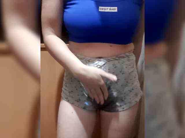 -nelya- webcam