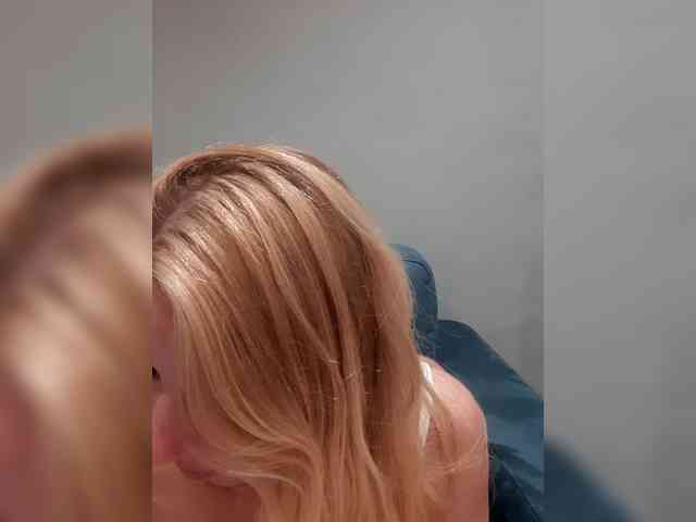 -nelya- webcam