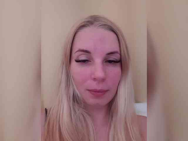 -nelya- webcam