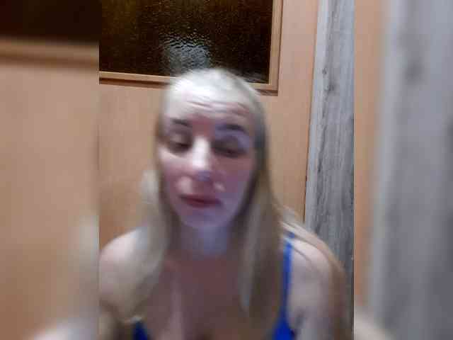-nelya- webcam