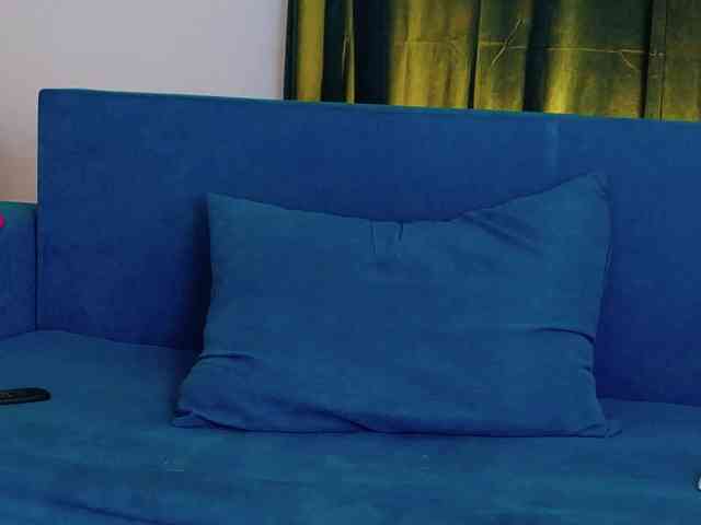 ScarlettNoirr webcam