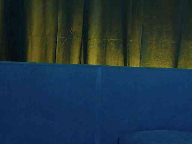 ScarlettNoirr webcam