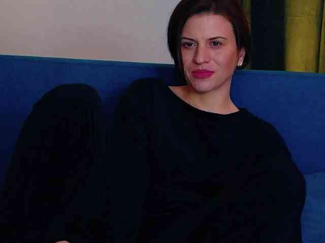 ScarlettNoirr webcam