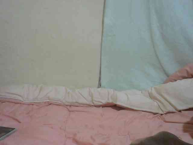 Smallpussie webcam