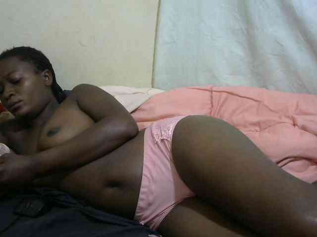 Smallpussie webcam