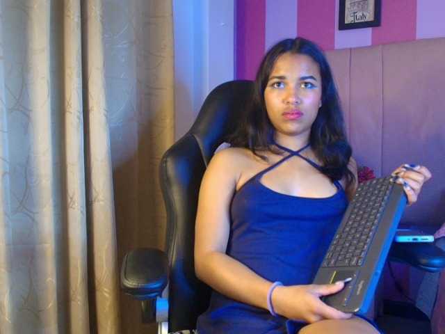 Dakashyten's BongaCams show and profile