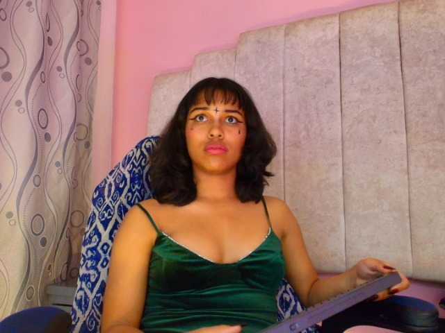 Dakashyten's BongaCams show and profile