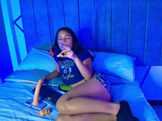 Sex chat gratuit in direct cu Dakashyten pe BongaCams