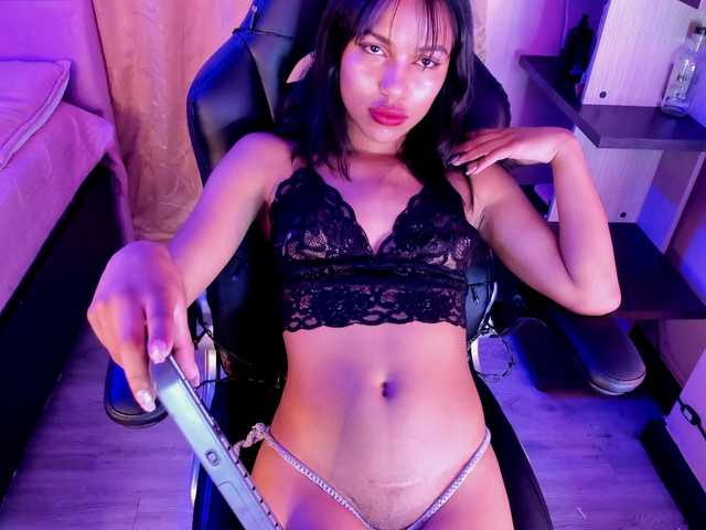 Dakashyten from BongaCams