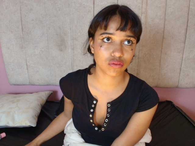 Dakashyten's BongaCams show and profile